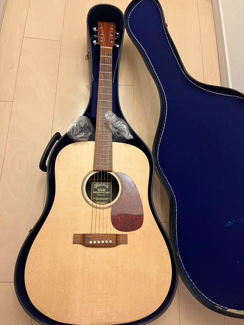 G*y様 Martin DXM DREADNOUGHTアコギ（訳あり）ハードケー
