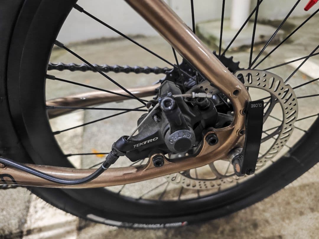 【美品】ミニベロ　tern amp f1