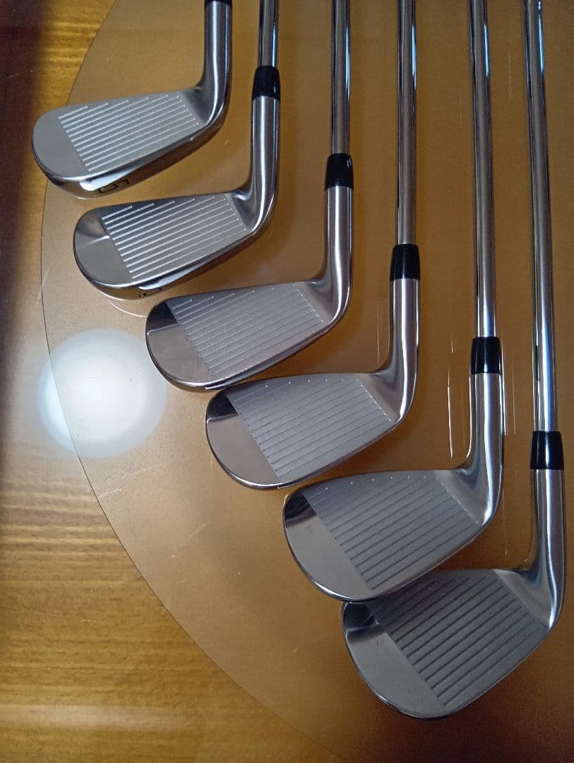 Titleist t200　2023