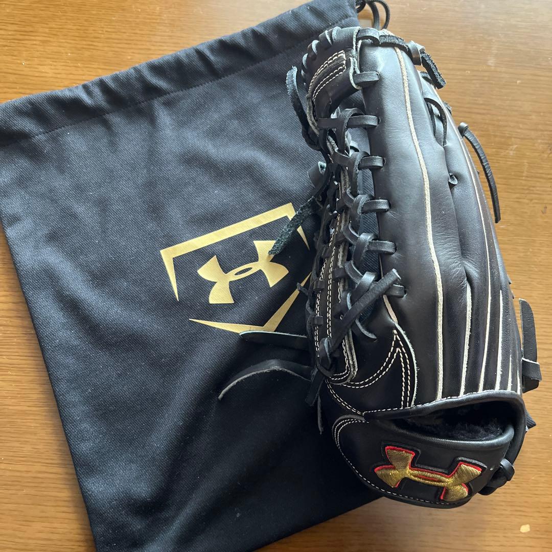 アンダーアーマー 外野用 軟式グローブ 左投げ サウスポー QBB0284
