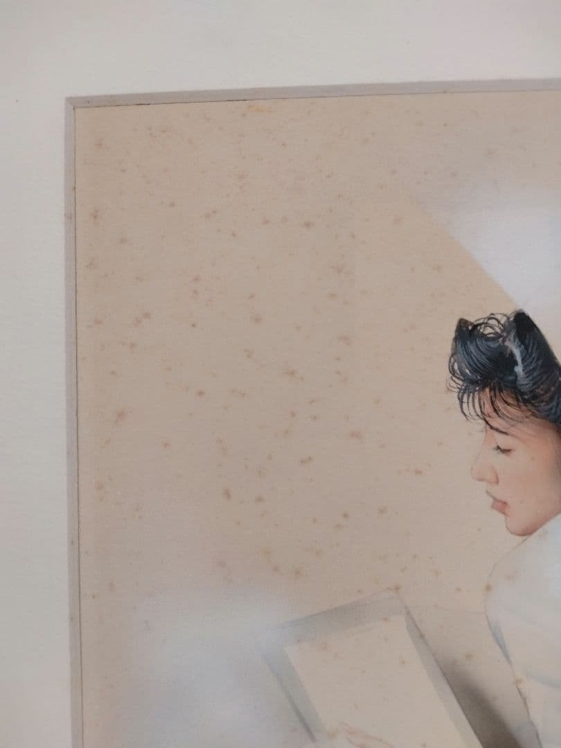 西村春海作　女性のポーズ 金色フレーム