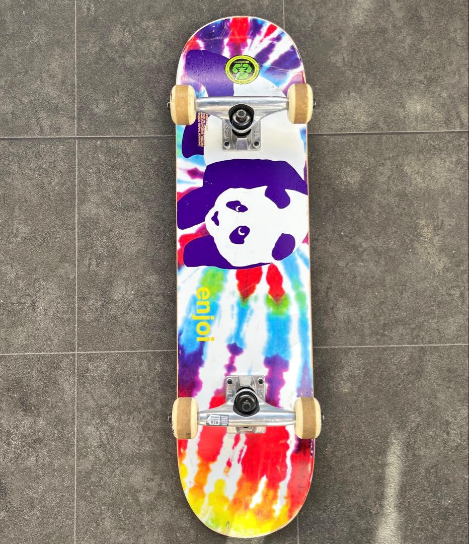 ※ラーメン※ スケートボード　コンプリート　enjoiパンダ　キッズサイズ
