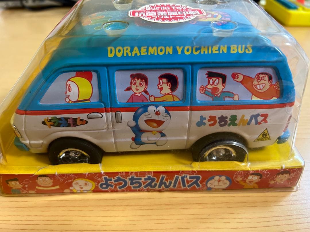 【希少・早い者勝ち】【即購入可】ブリキレトロ　ドラえもん ようちえんバス