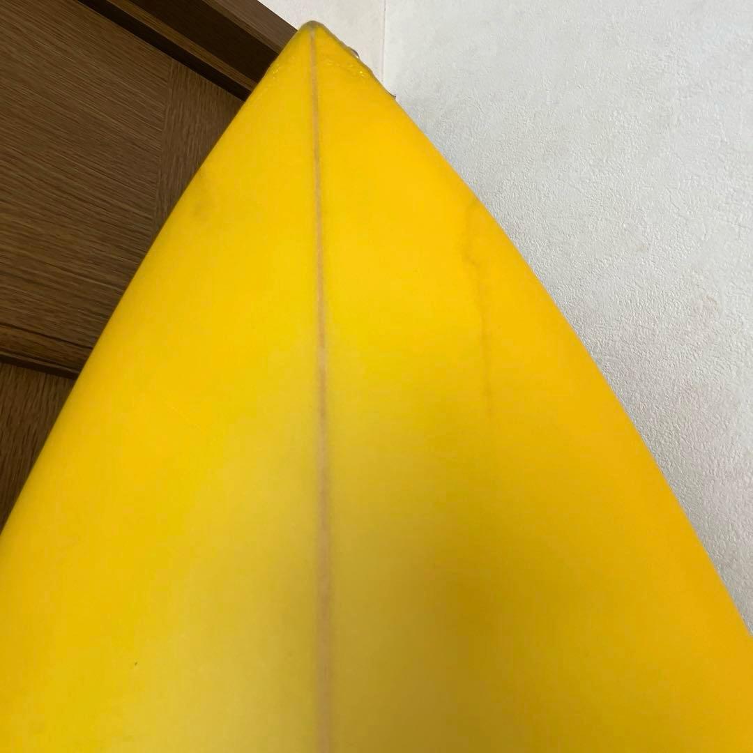 BYERLY DX サーフボード 6'0\" イエロー。フィン、カバー、リーシュ付