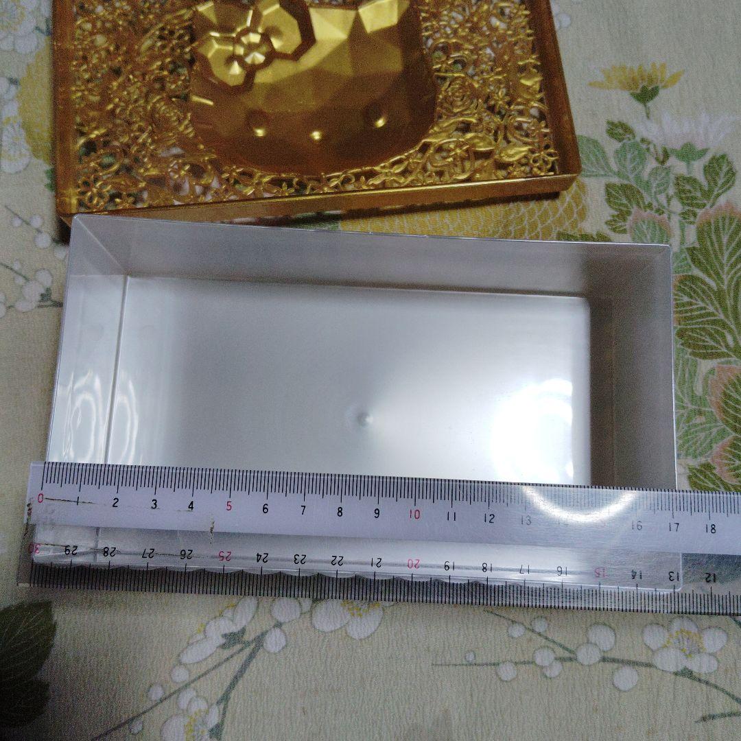 激レア！ハローキティ ゴールドデザイン　ジュエリーケース小物入れ サンリオ 日本