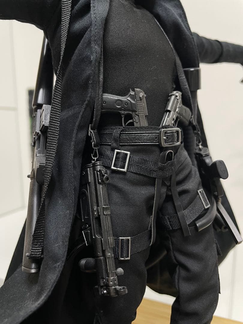 Hot toys マトリックス NEO 1/6スケールフィギュア
