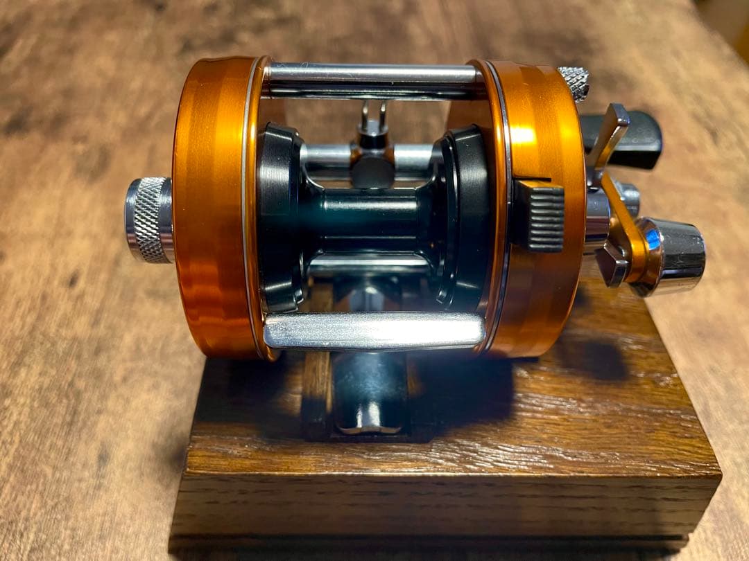 ABU Ambassadeur 2500C アンバサダー サンセットオレンジ美品