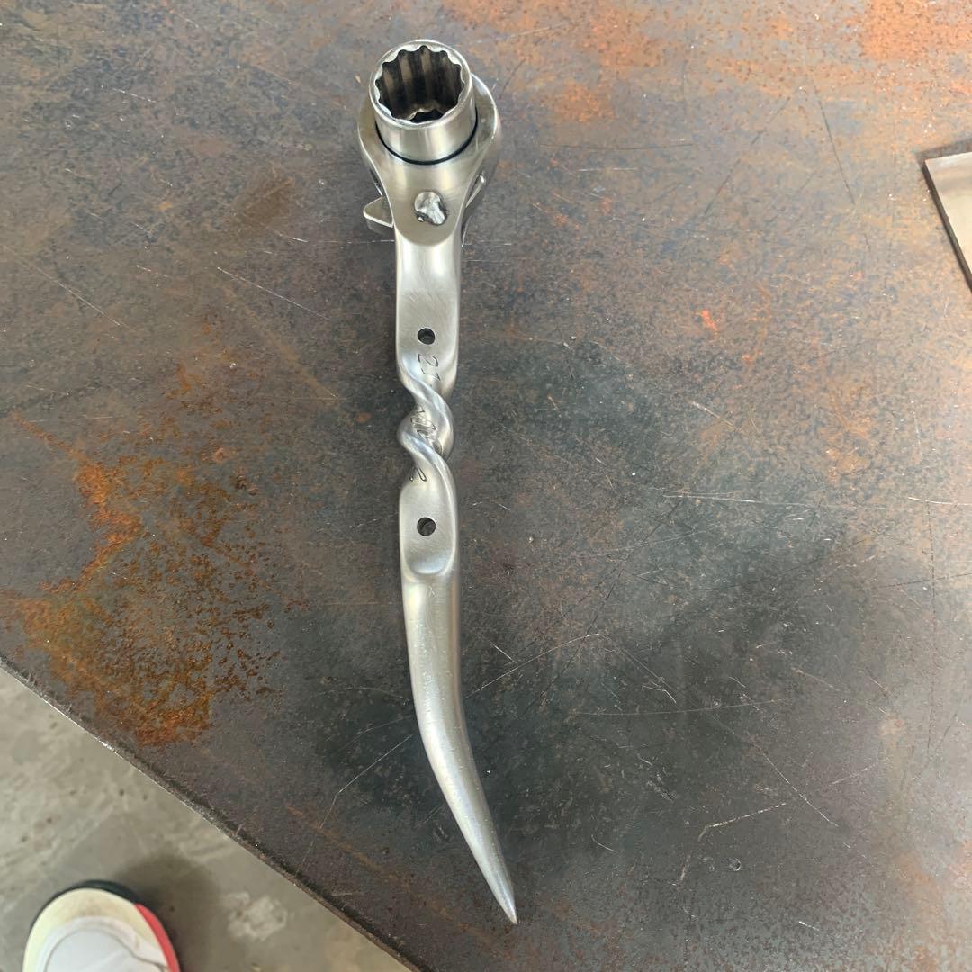 ラチェットレンチ17×21