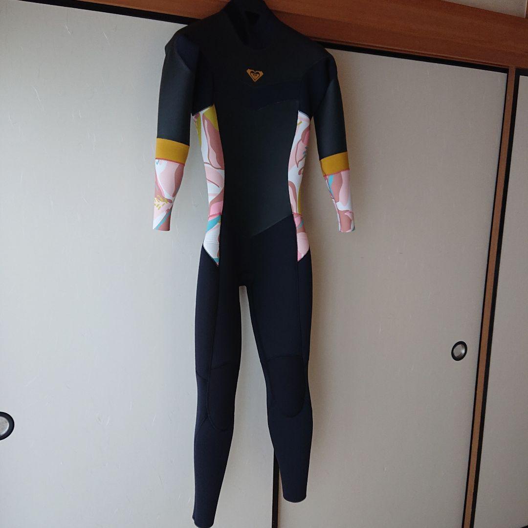 サーフィン用ウエットスーツ