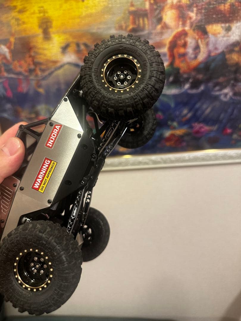 ucx2405PRO カスタム　高機能クローラー　ラジコン【出品してみました】