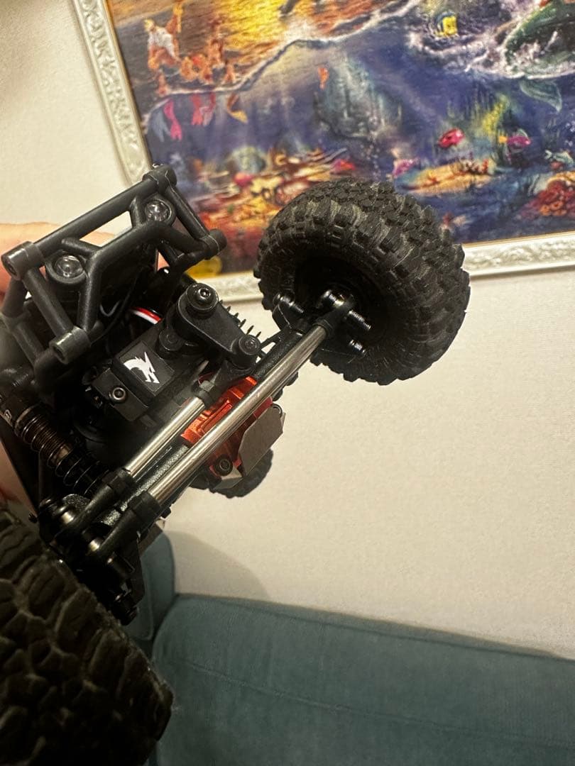 ucx2405PRO カスタム　高機能クローラー　ラジコン【出品してみました】