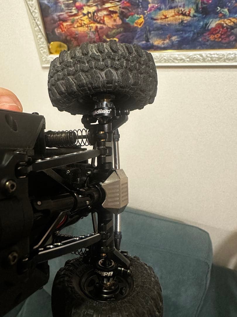 ucx2405PRO カスタム　高機能クローラー　ラジコン【出品してみました】