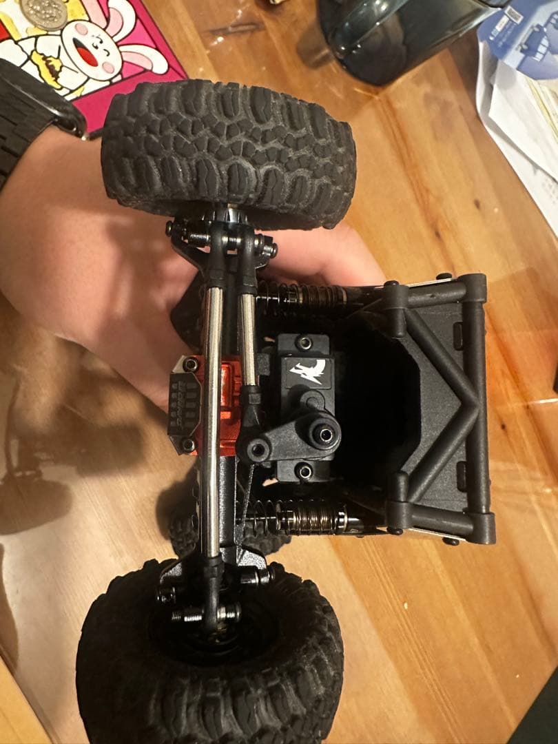 ucx2405PRO カスタム　高機能クローラー　ラジコン【出品してみました】