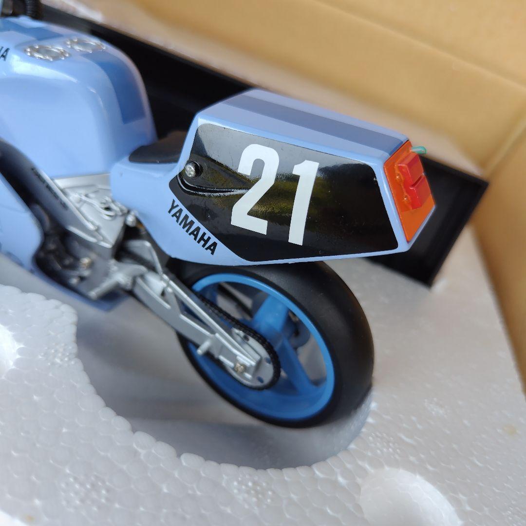 ヤマハ　バイクコレクションFZR750 TECH21（ブルー）