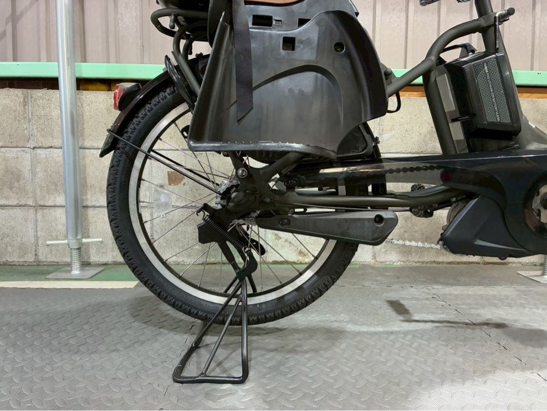 №6847 電動自転車　ヤマハPASSkiss 20インチ カーキ