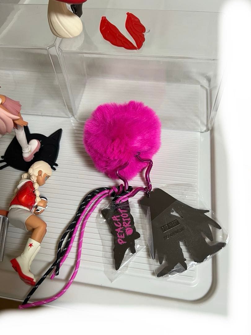 PEACH RIOT 、ピーチライオットRise Up、フィギュアPOPMART
