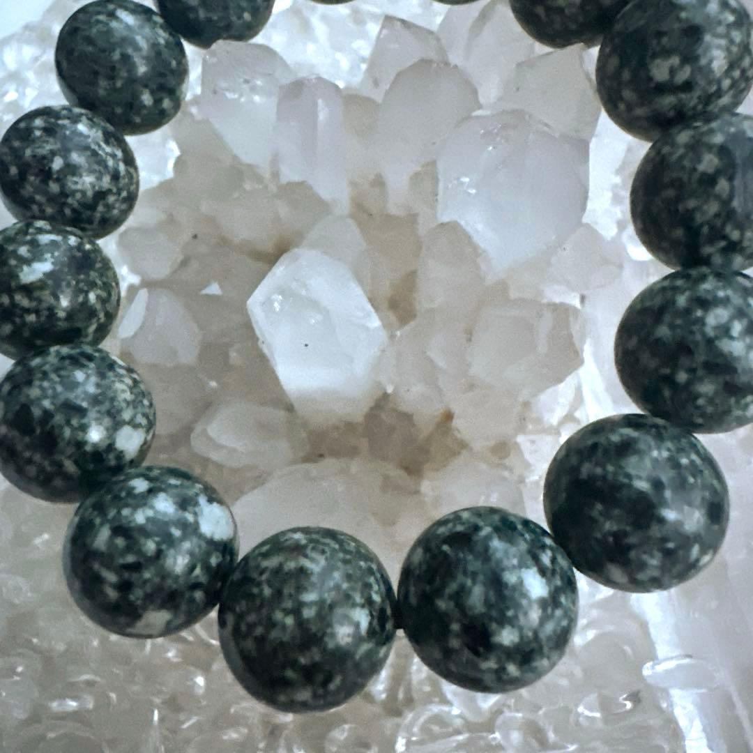 遠野霊石12mm 幸せと感謝がめぐりだす、やさしい高波動ブレスレット