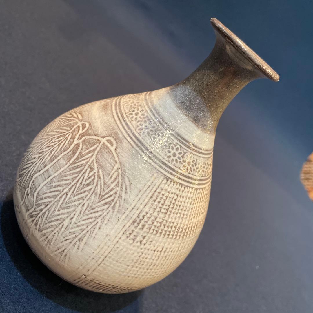 唐津焼　名工【中里 重利】(造)の『三島 徳利』共箱※美品　徳利