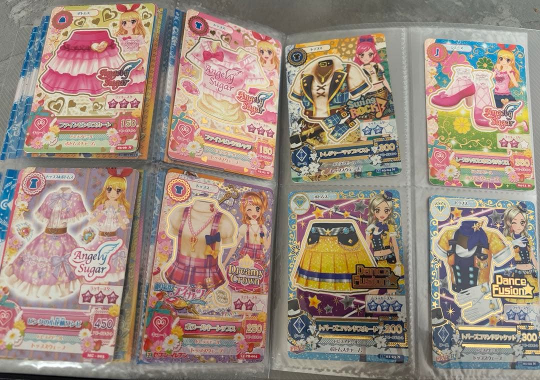 アイカツカード アイカツスターズ まとめ売り200枚程＋初代アイカツカード13枚