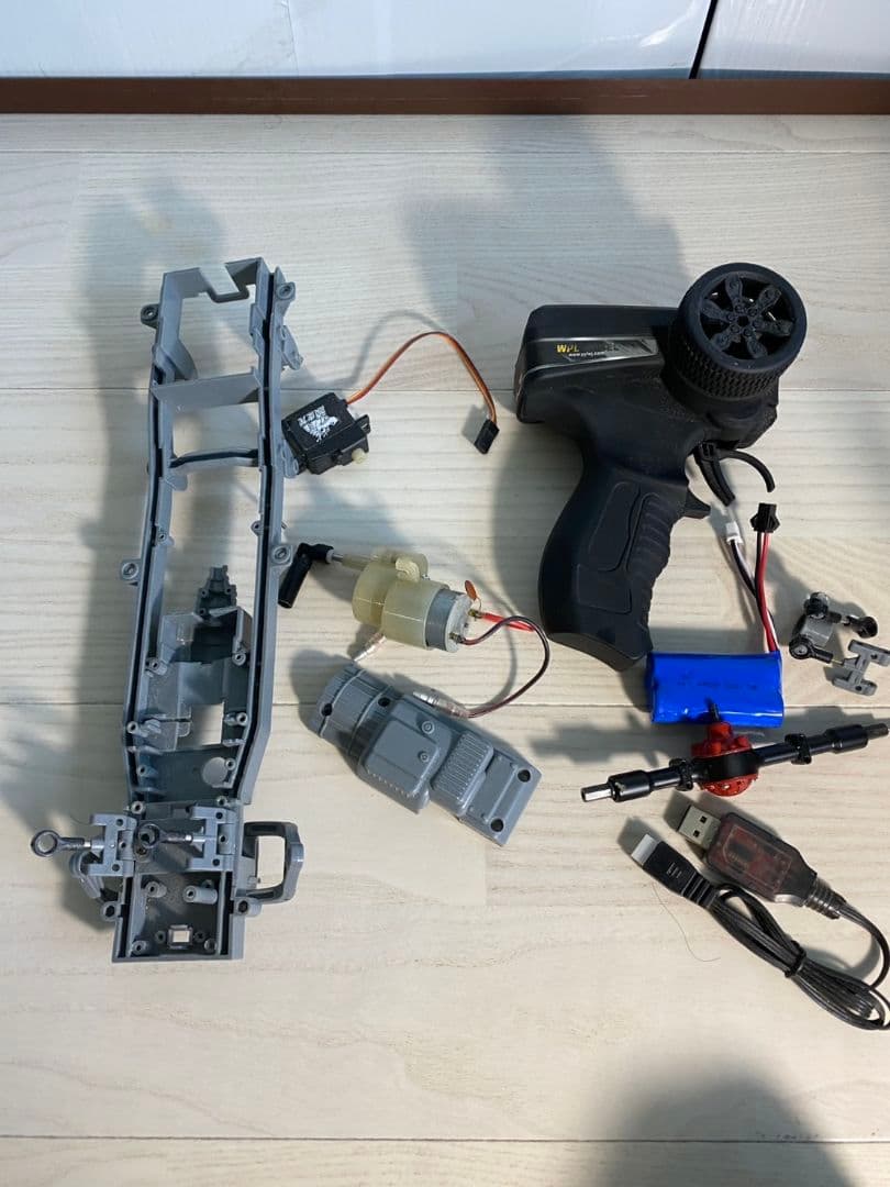 ムネトラ １／１４ Ｖキャンター　フルスクラッチ　　ＷＰＬ改　　レトロ　　希少