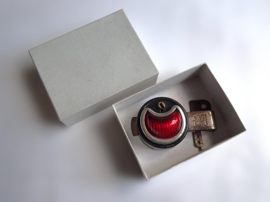 大珍品！大幅値下げ　昭和レトロ　自転車ロック