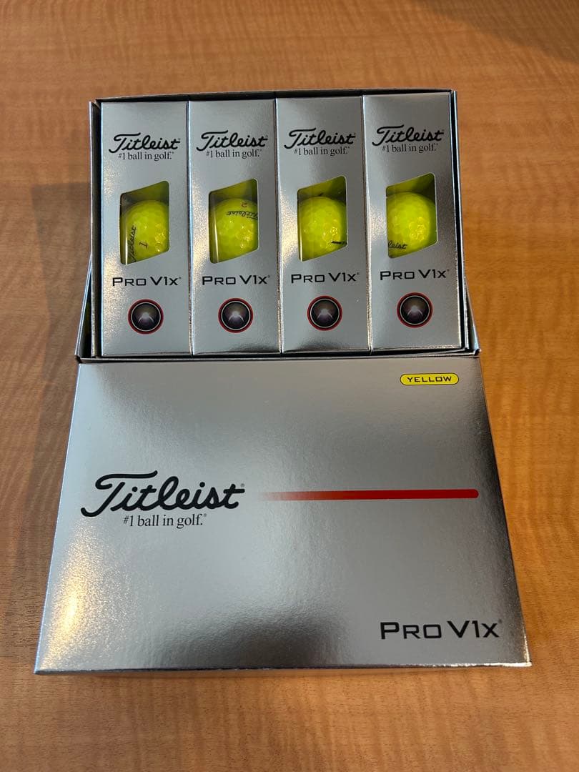 タイトリスト　V1Xイエロー　2ダースセット