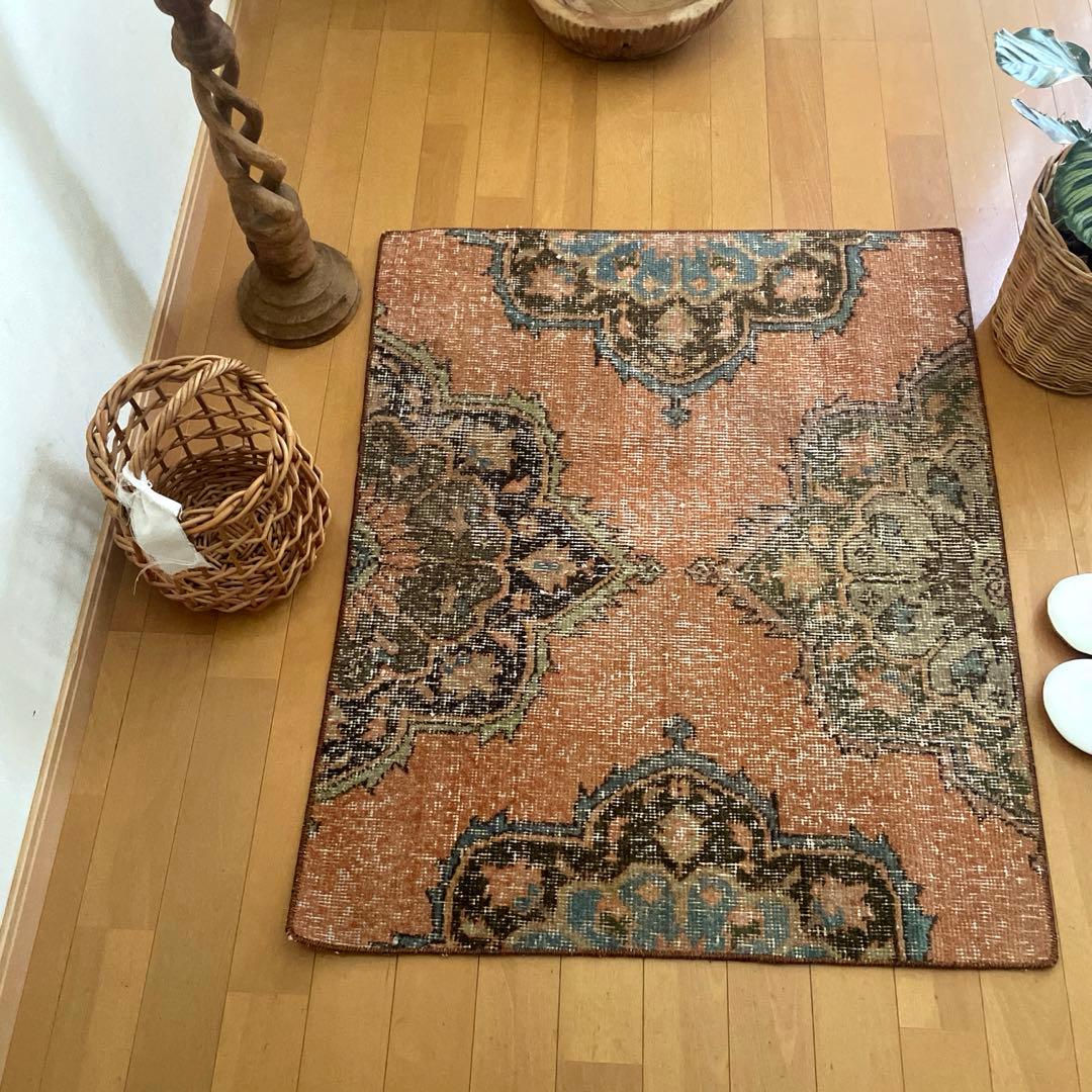 72×86 テラコッタカラー　オリエンタル柄 トルコヴィンテージラグ