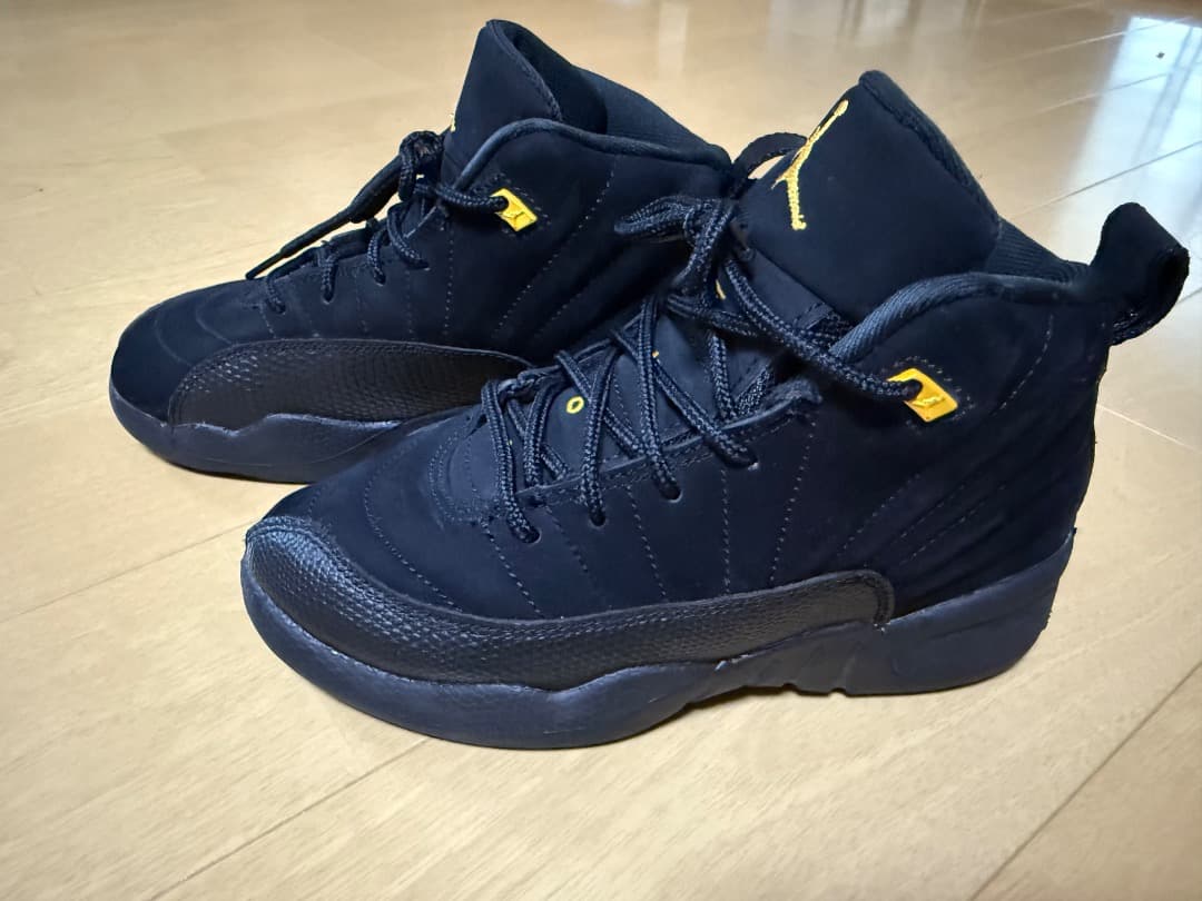 (海外購入) 美品　Air Jordan 12 (19.5cm)