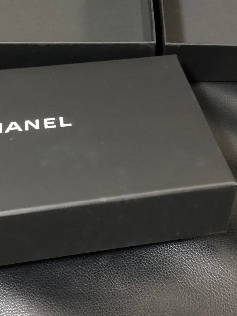 シャネル　マットタイプ　財布空箱、保存袋、ギャランティ、リボン等