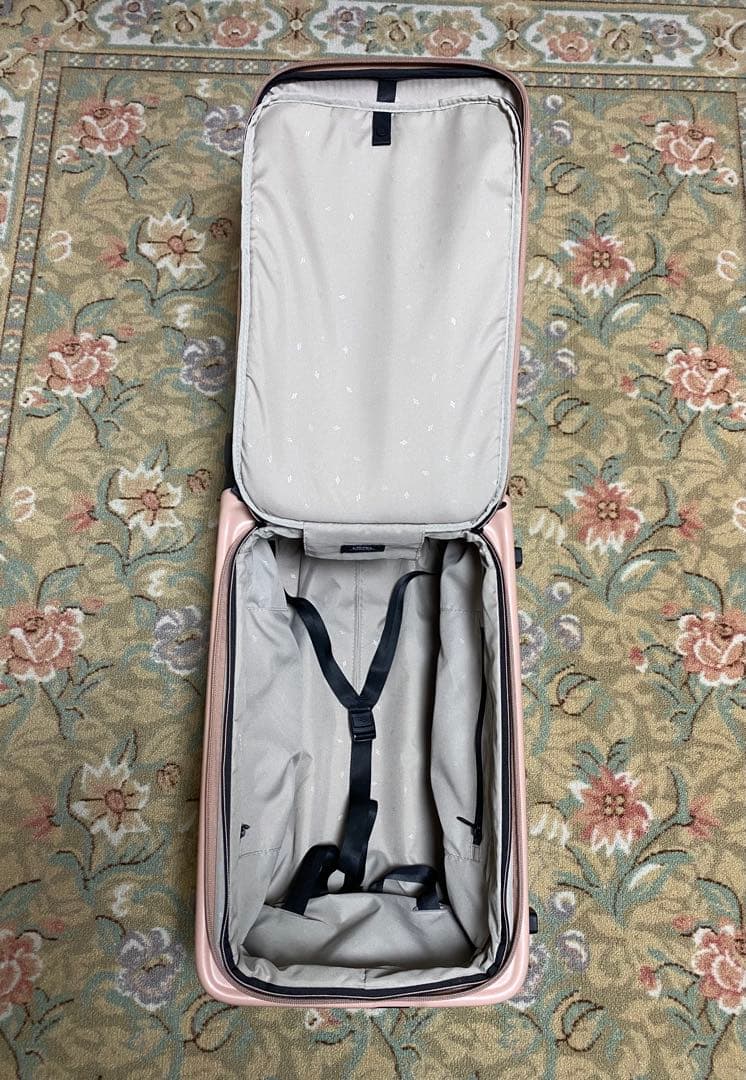 ◾️LOJEL◾️ロジェールCUBO FIT S ローズ　55L