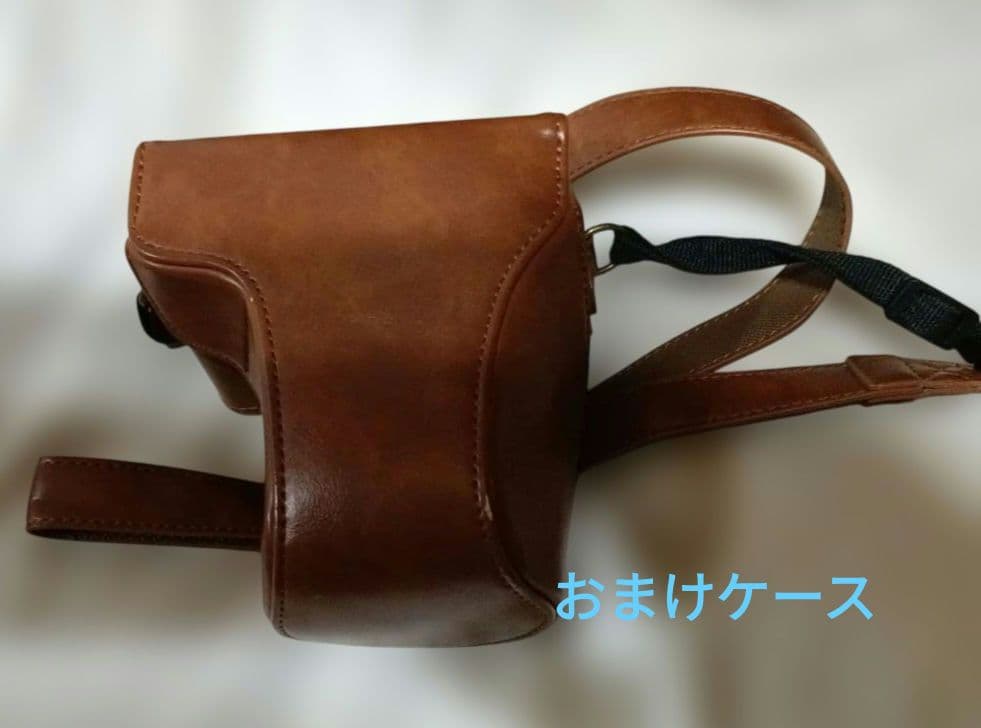 期間限定値引日曜日まで　ミラーレス一眼　Canon　EOS　M シルバーセット