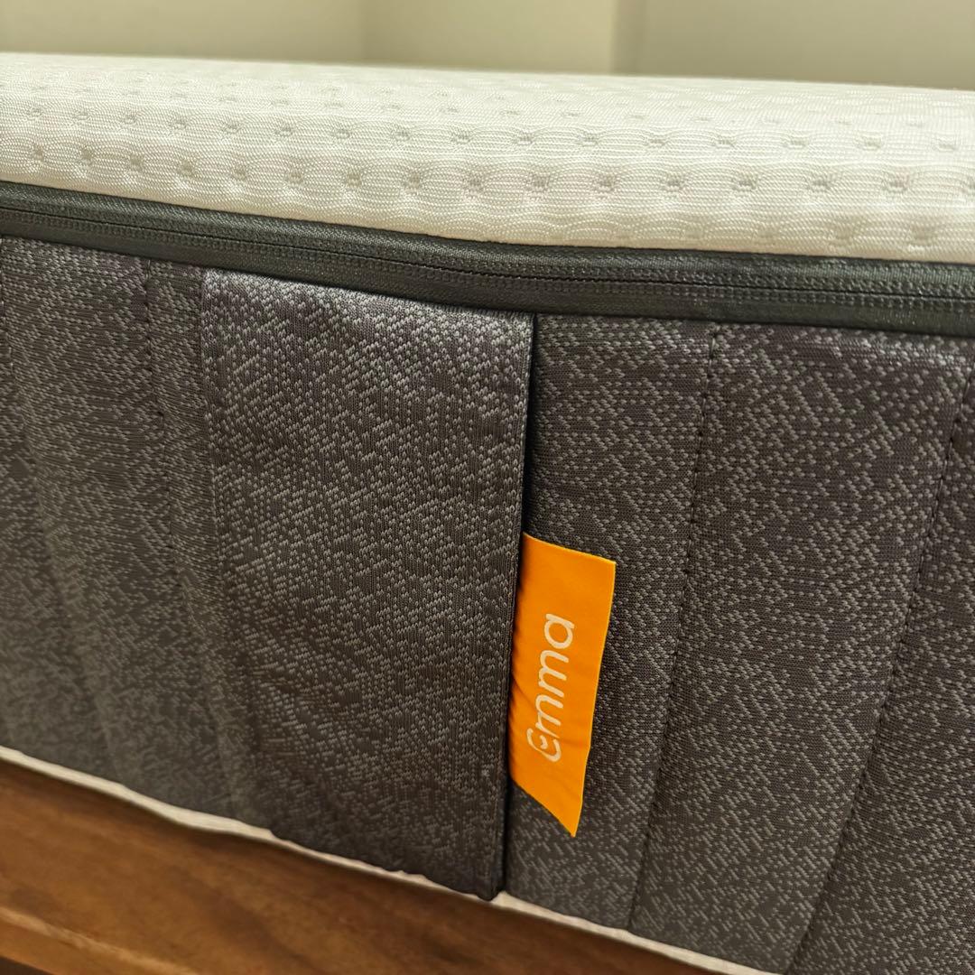 【リボん】無印良品ダブルベッドフレーム & エマスリープマットレス