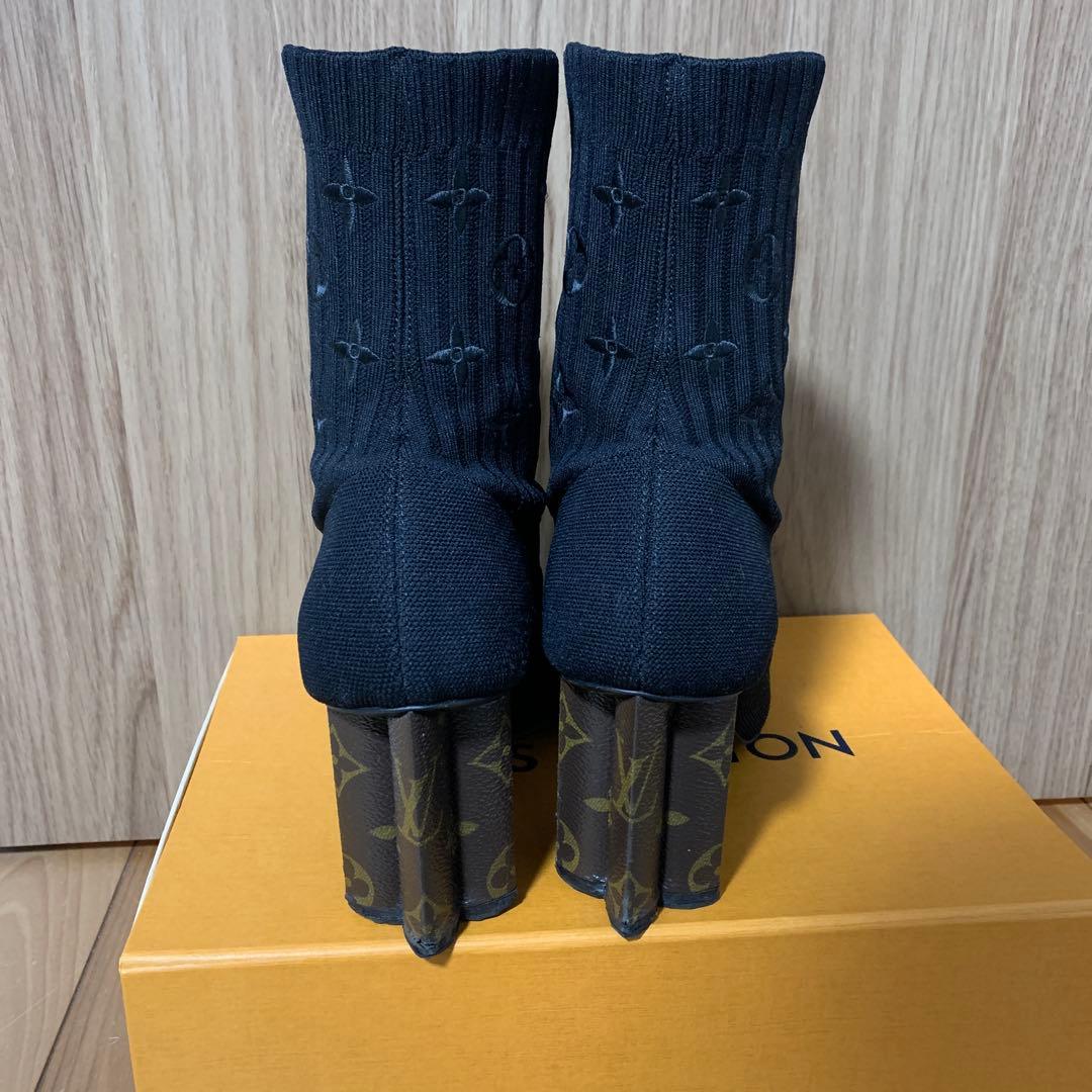 LOUIS VUITTON　シルエットアンクルブーツ　38