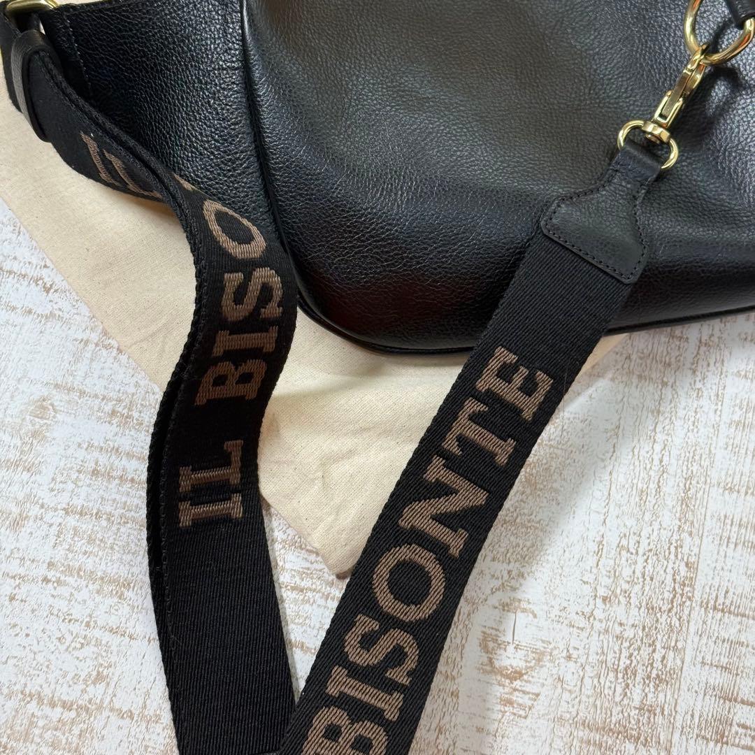 未使用　il bisonte イルビゾンテ　バムバッグ ボディーバッグ