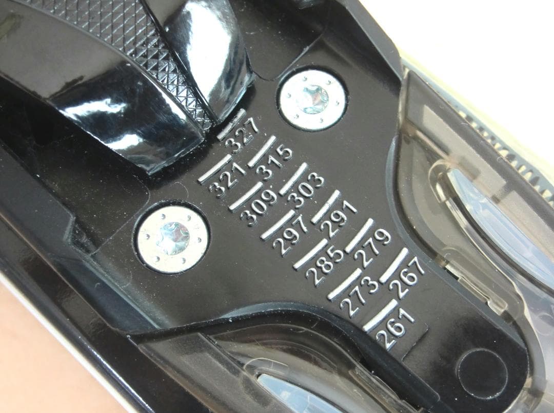 ■送料無料■ロシニョール■女性用スキーセット■板156靴25-25.5■メンテ■