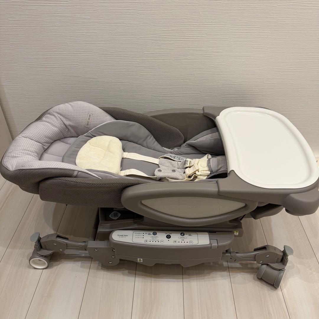 人気【美品】Aprica ユラリズム オートAC 電動ハイローチェア　グレー