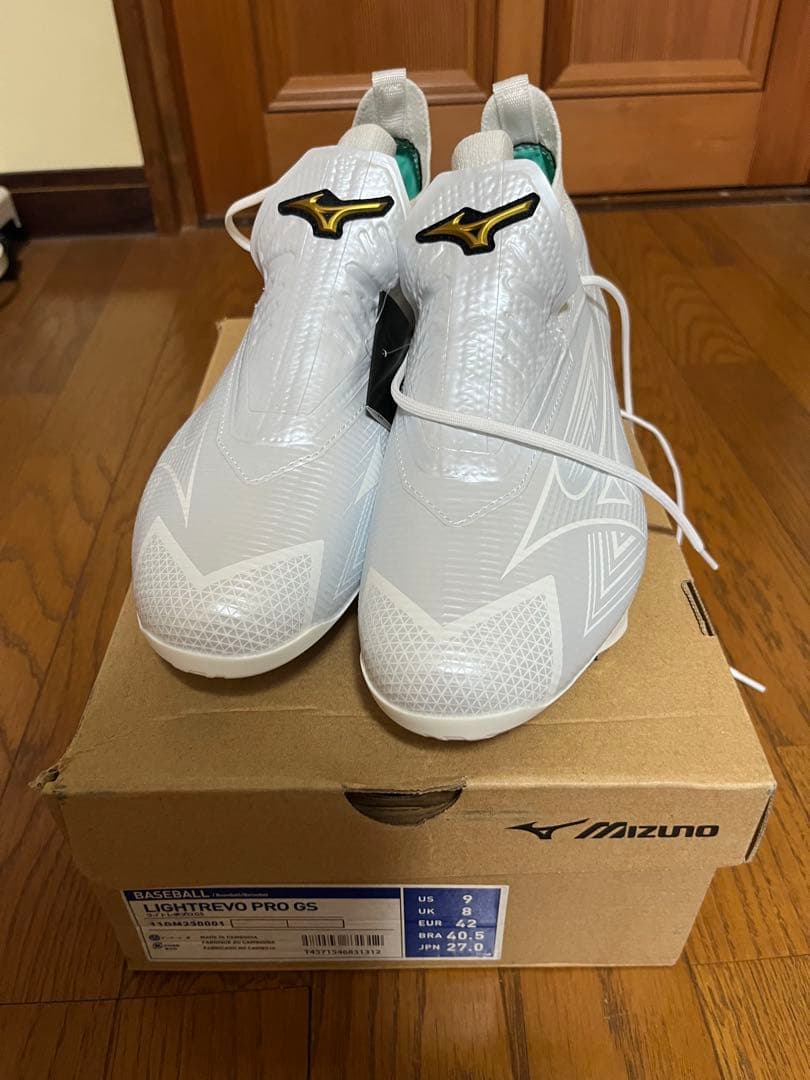 ミズノプロ　ライトレボ　27.0cm