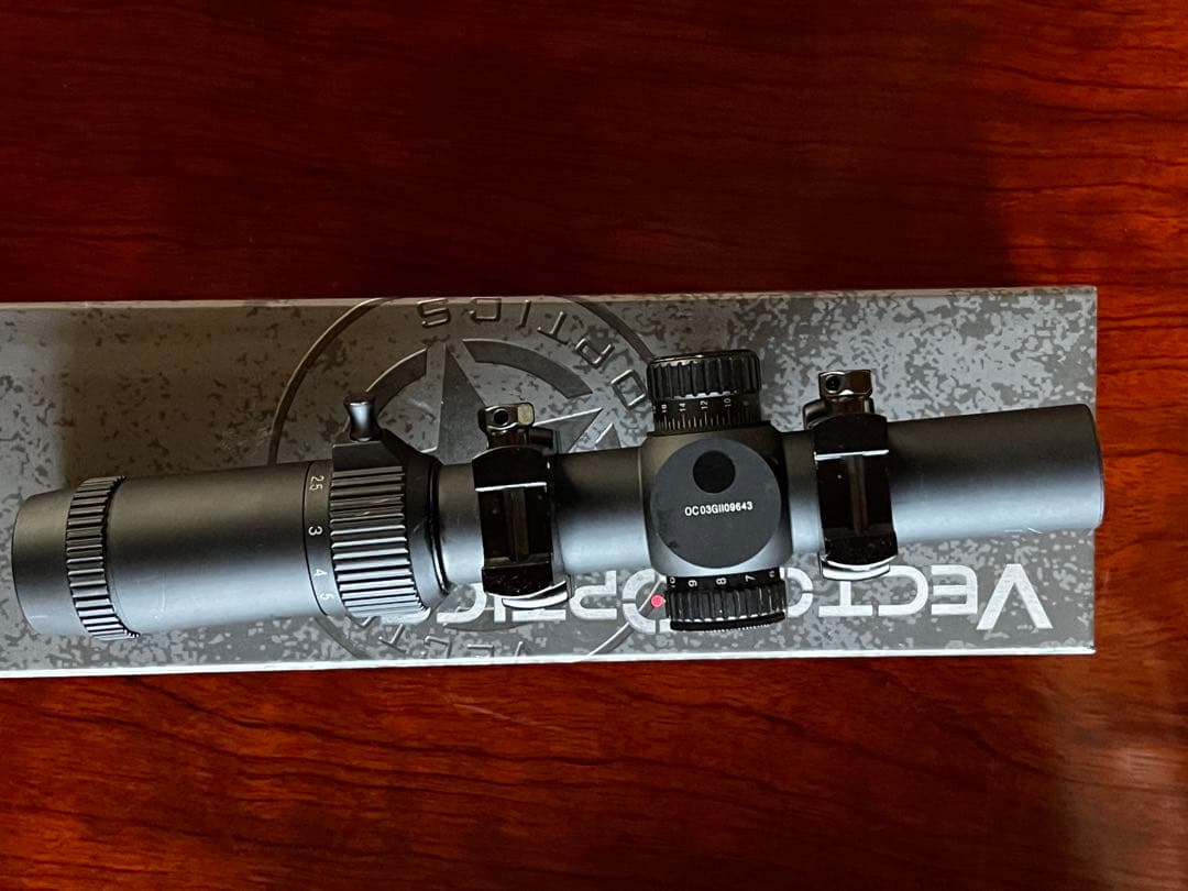 スコープVector Optics Forester 1-5x24 GenII