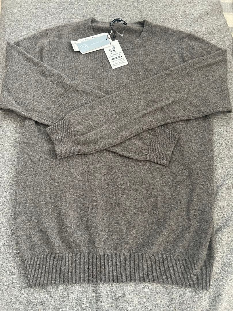 新品タグ付きTAKASHIMAYA カシミヤ セーター Mサイズ