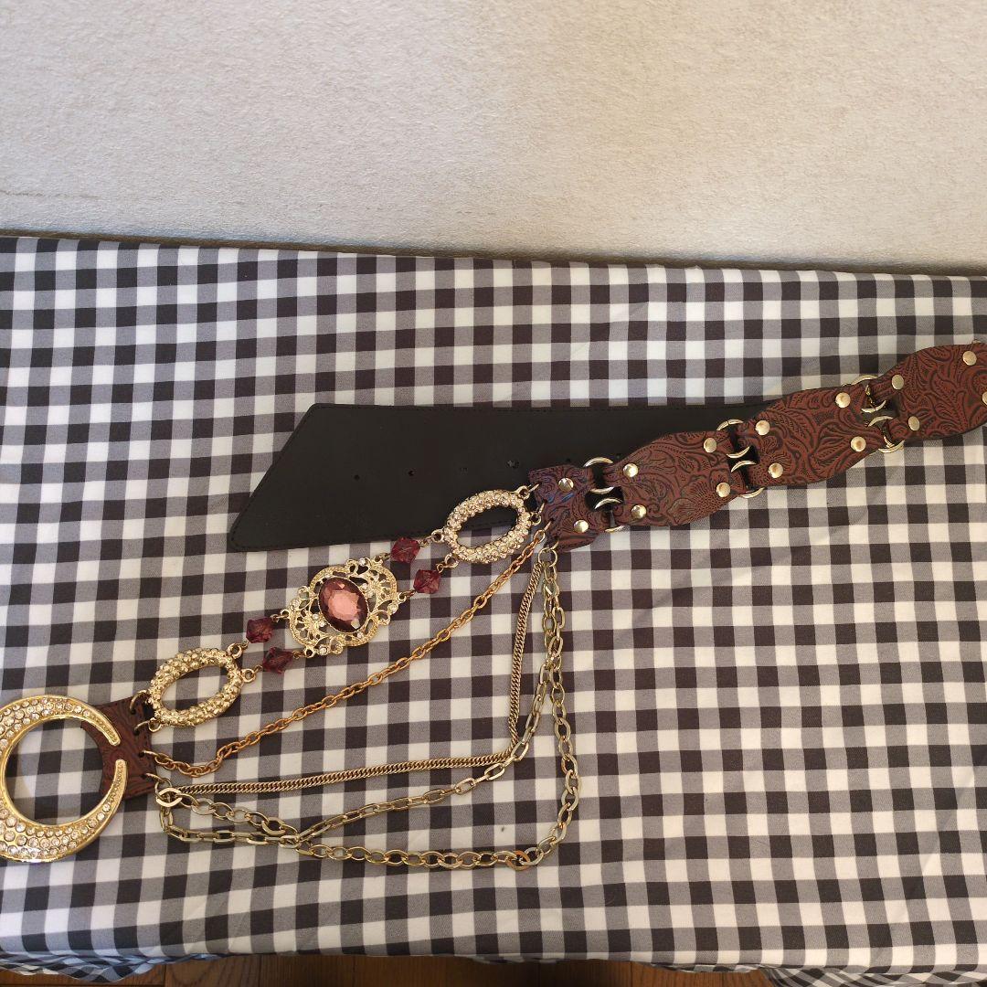 d.i.a ゴールド装飾レザーベルト