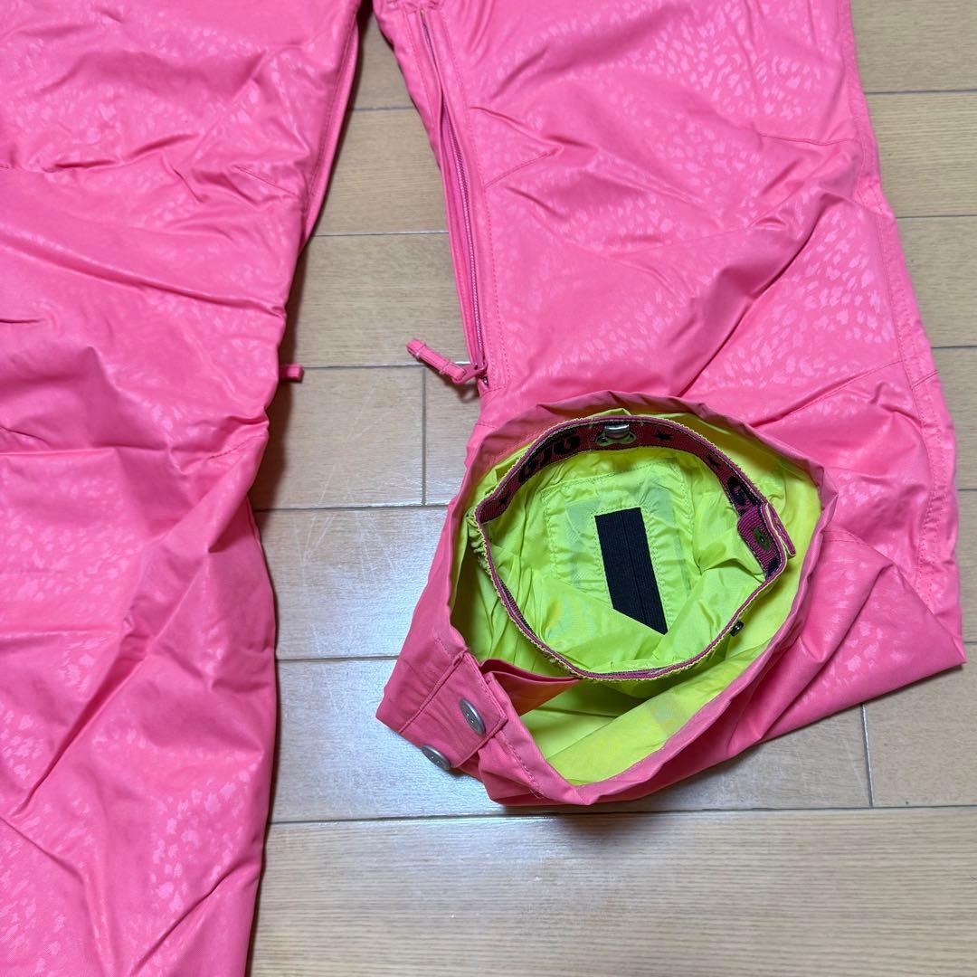 【美品】 ARG スノボウェア 上下セット Mサイズ レディース スキーウェア