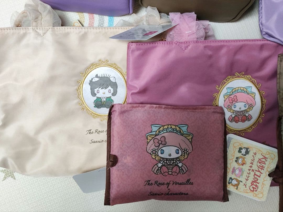 ベルサイユのばらxサンリオ　コラボグッズ