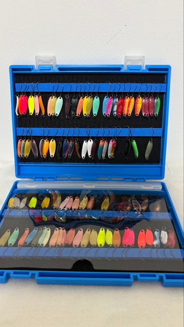 スプーンルアーセット 多色 収納ケース付き