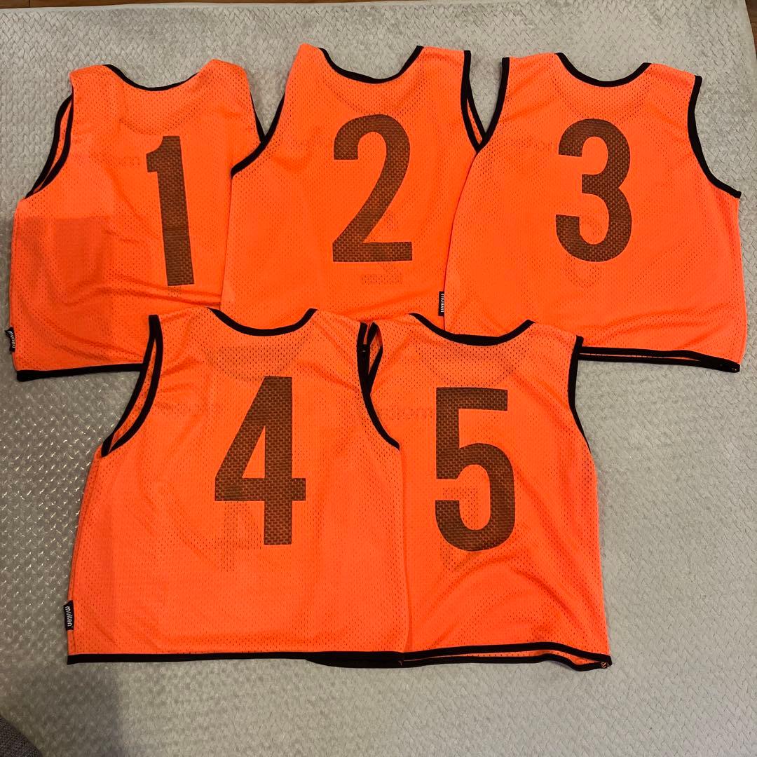 ボランチmolten 蛍光イエローオレンジブルー　ビブス