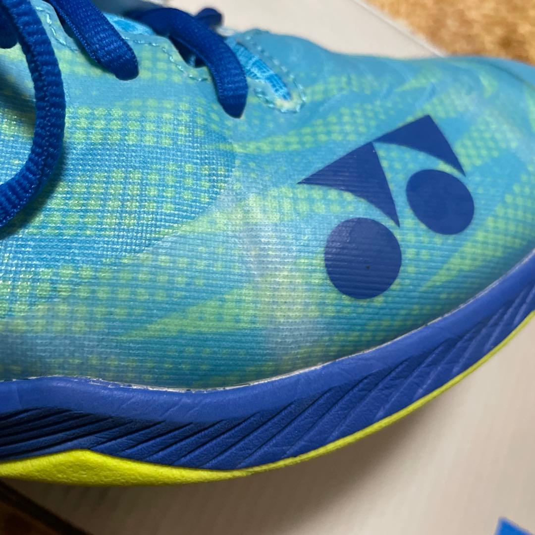 シューズ YONEX POWER CUSHION AERUS Z MEN 28.0