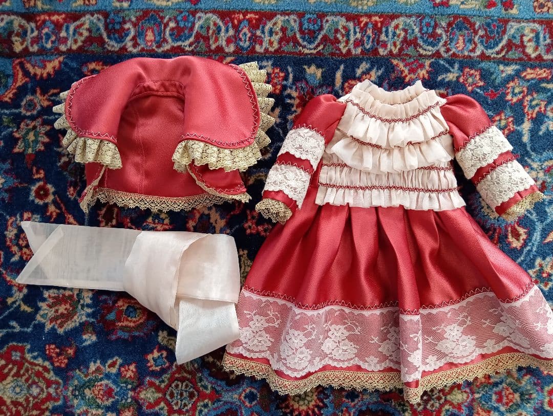 ビスクドール　♥ビクトリアンスタイル のジュモー　ヴァイオレットの眼差し♥