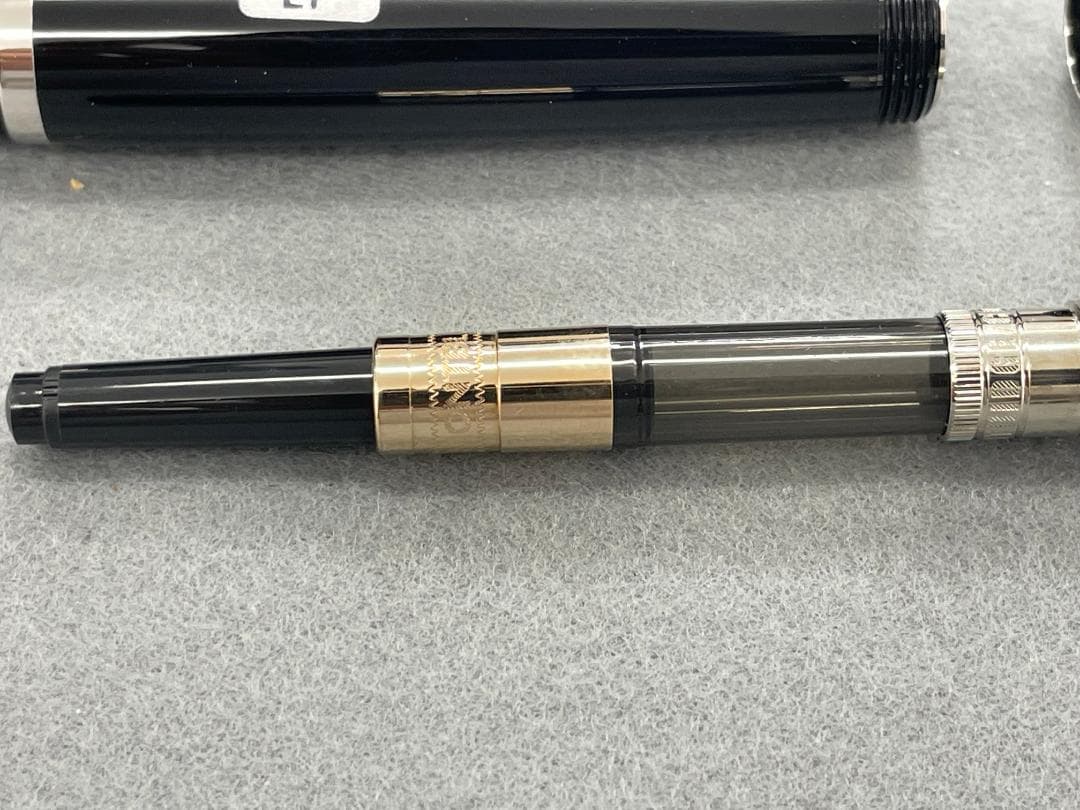 【未使用】MONTBLANC モンブラン 万年筆 ボエム ミッドサイズ EF