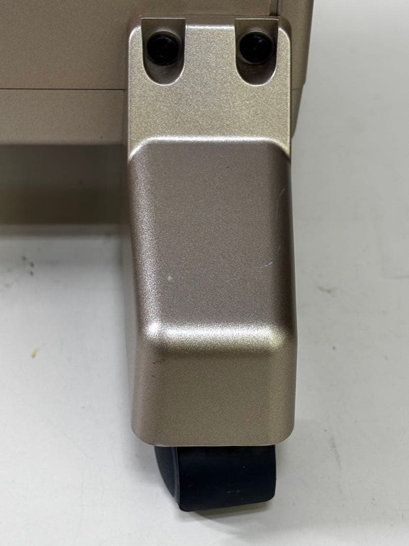 遠赤外線暖房器 E800LS サンルミエキュート 傷あり