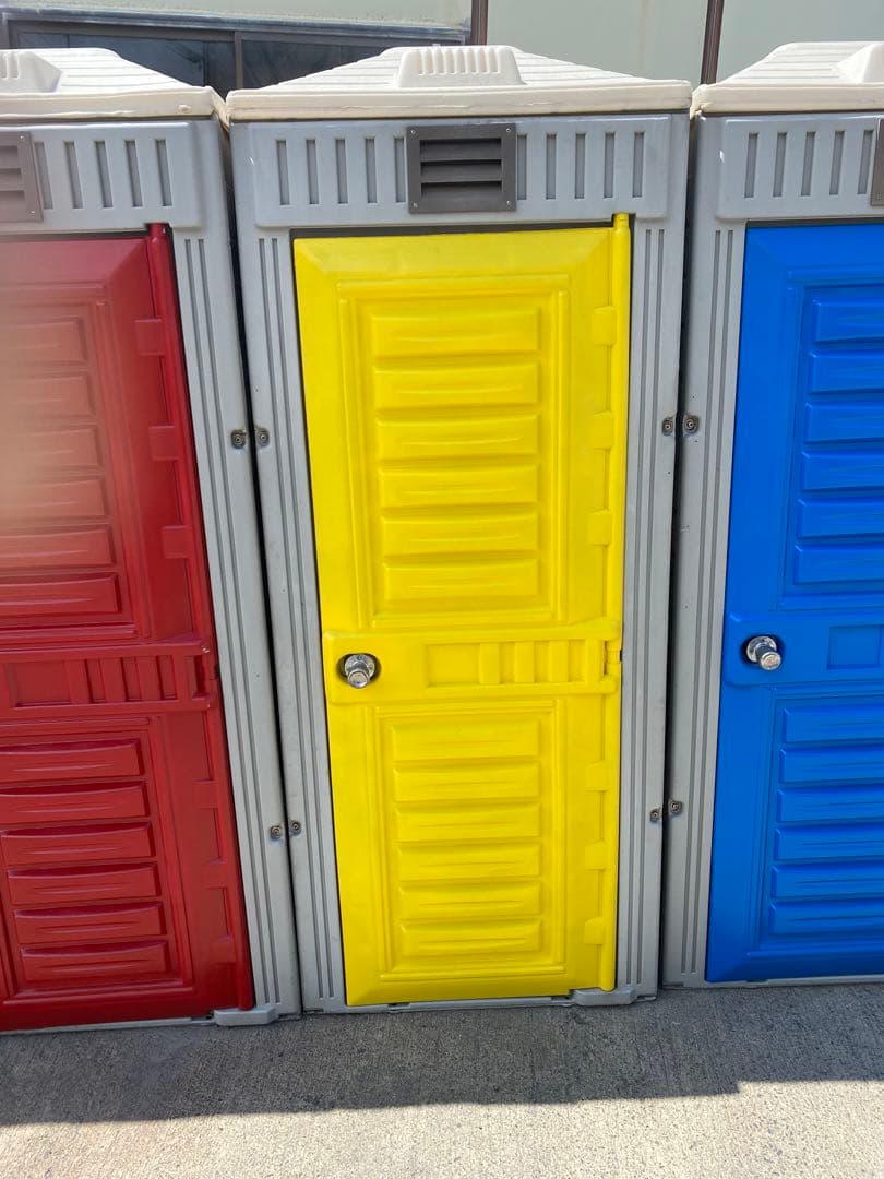 仮設トイレ　中古　簡易洋式タイプ　清掃済み