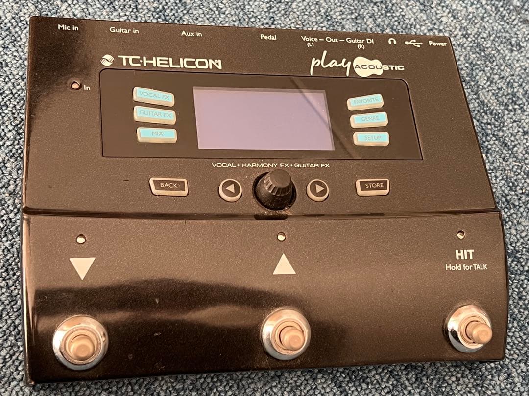 TC-HELICON Play Acoustic ギターエフェクター